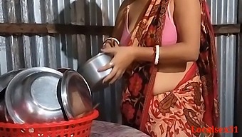 Indian Married Woman Gets Intimate In Rural Kitchen