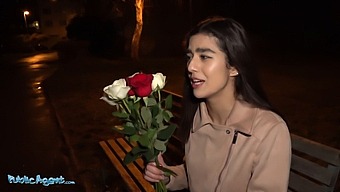 Aaeysha Enjoys A Passionate Hotel Room Encounter On Valentine'S Day