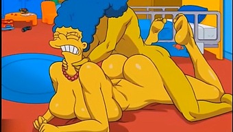 Seksi Ev Kadını Marge, Sıcak Spermlerle Dolduğunda Yoğun Zevk Ve Sıvı Fışkırtma Yaşıyor