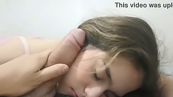 I Seduce My Stepsister With A Blowjob And Have Rough Sex